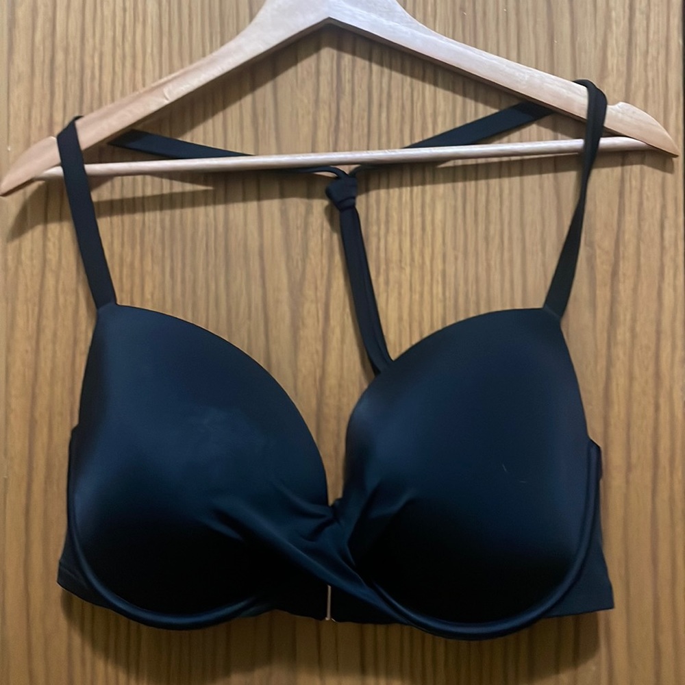 Shade and Shore black halter bikini top